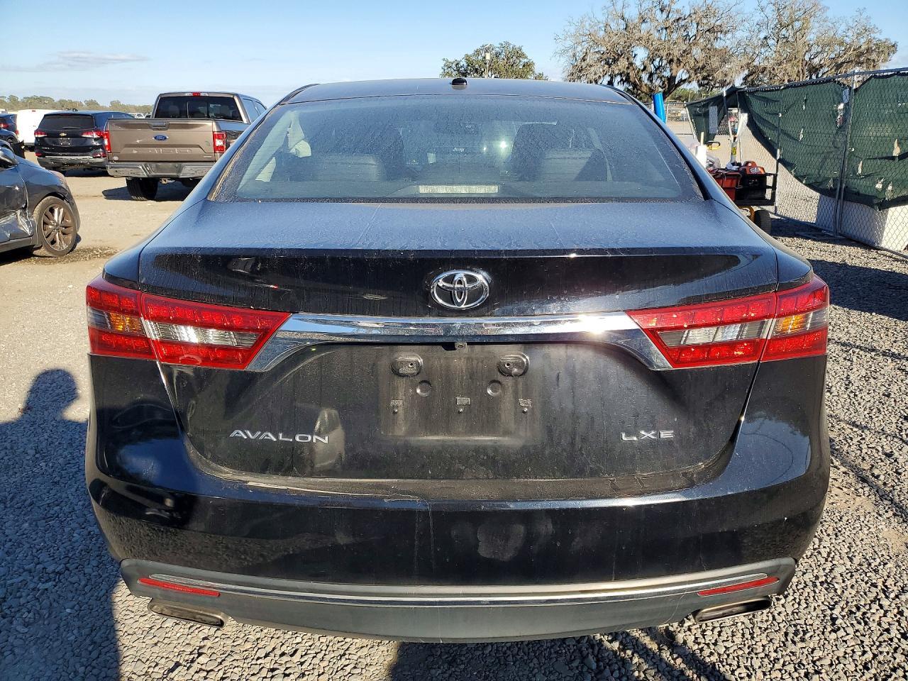 2016 TOYOTA Avalon