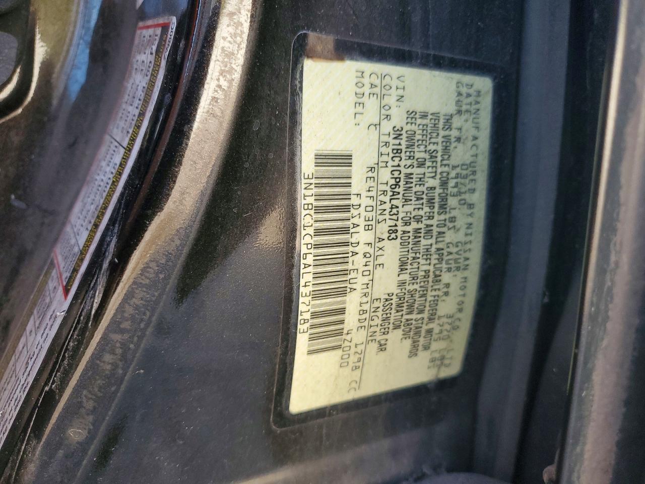 2010 NISSAN VERSA