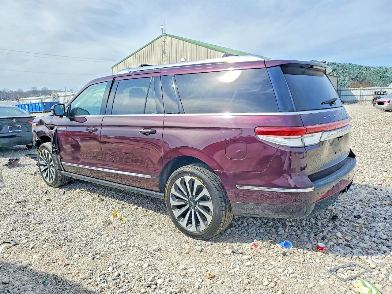2023 LINCOLN Navigator