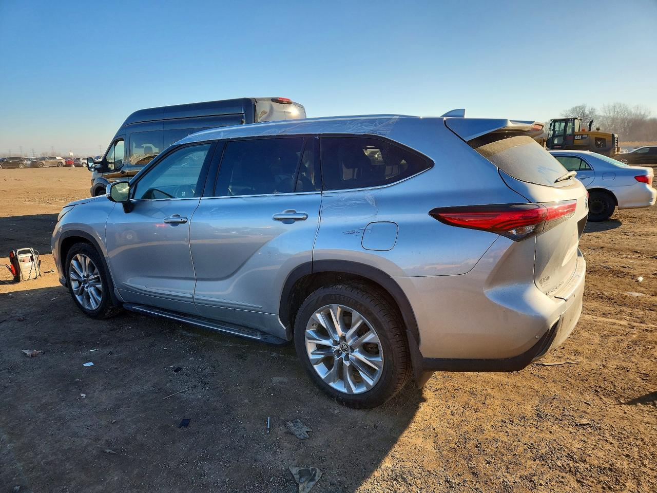 2020 TOYOTA HIGHLANDER