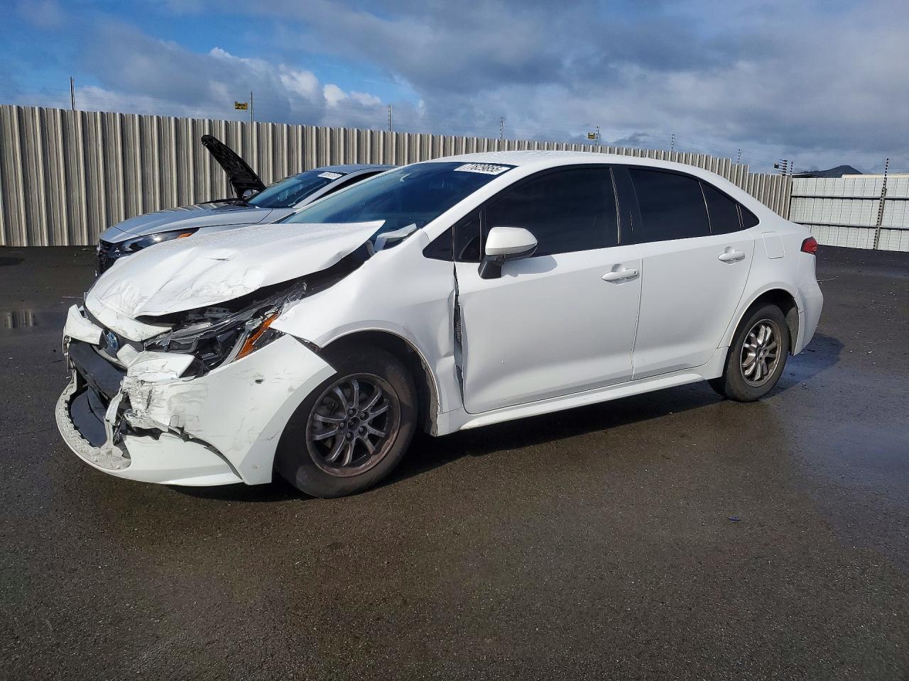 2022 TOYOTA COROLLA