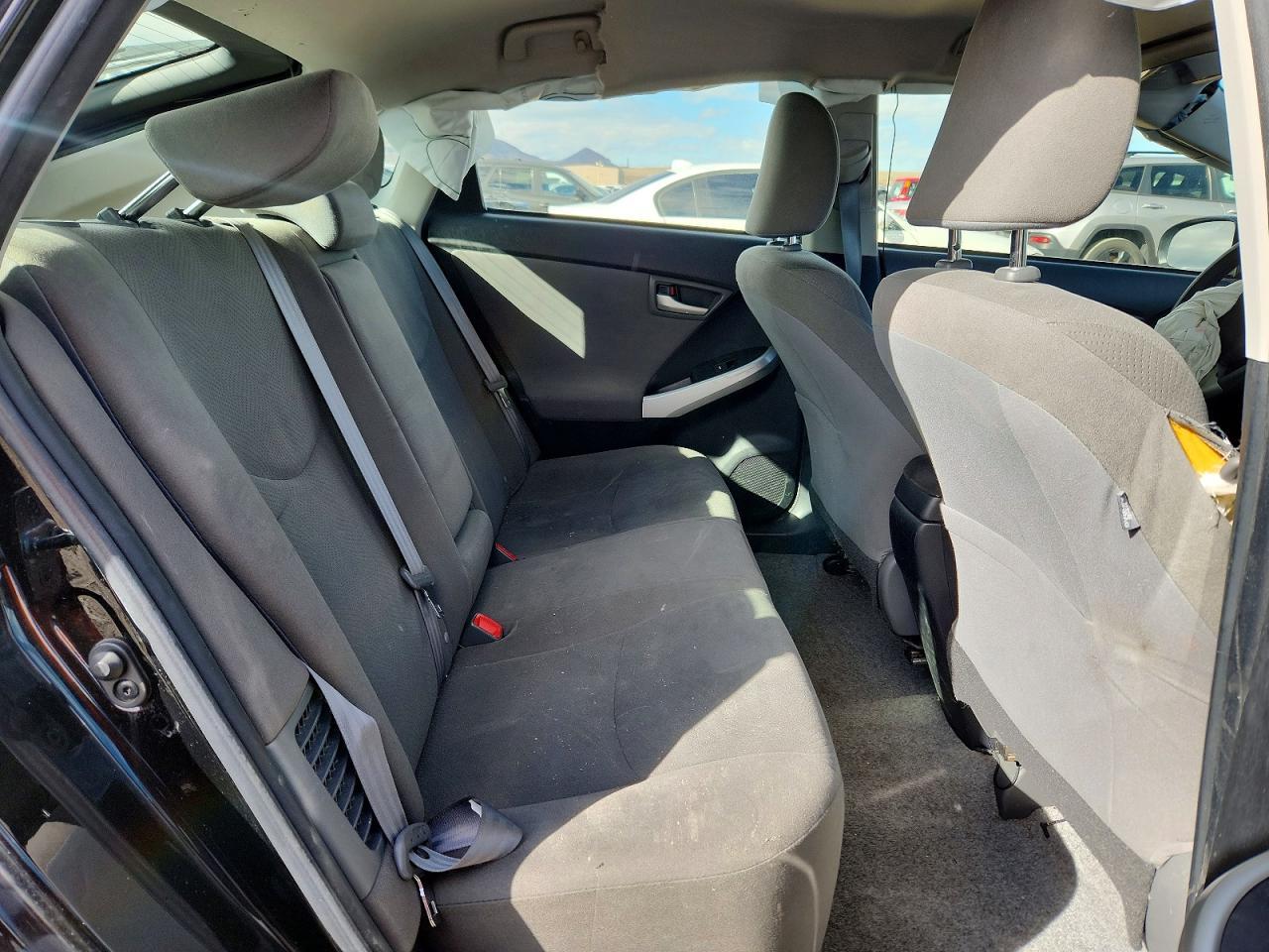 2015 TOYOTA PRIUS