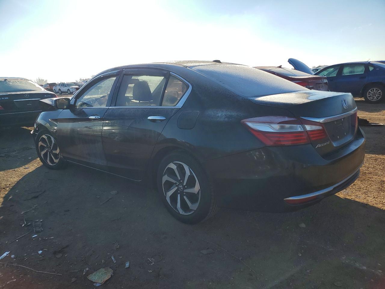 2016 HONDA ACCORD