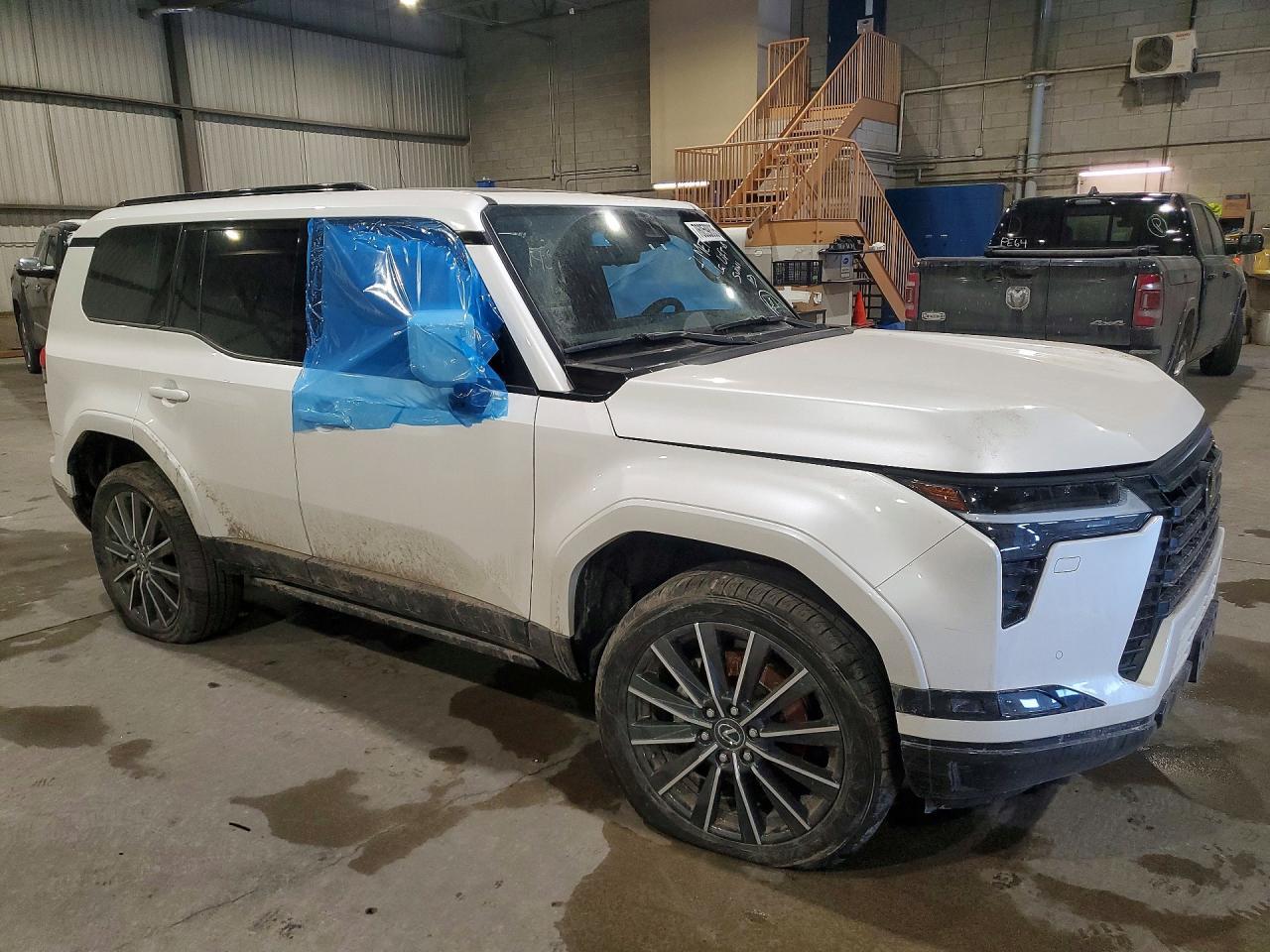2024 LEXUS GX 550
