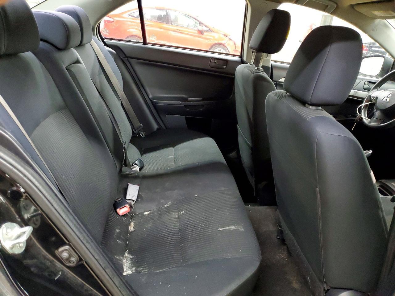 2015 MITSUBISHI LANCER