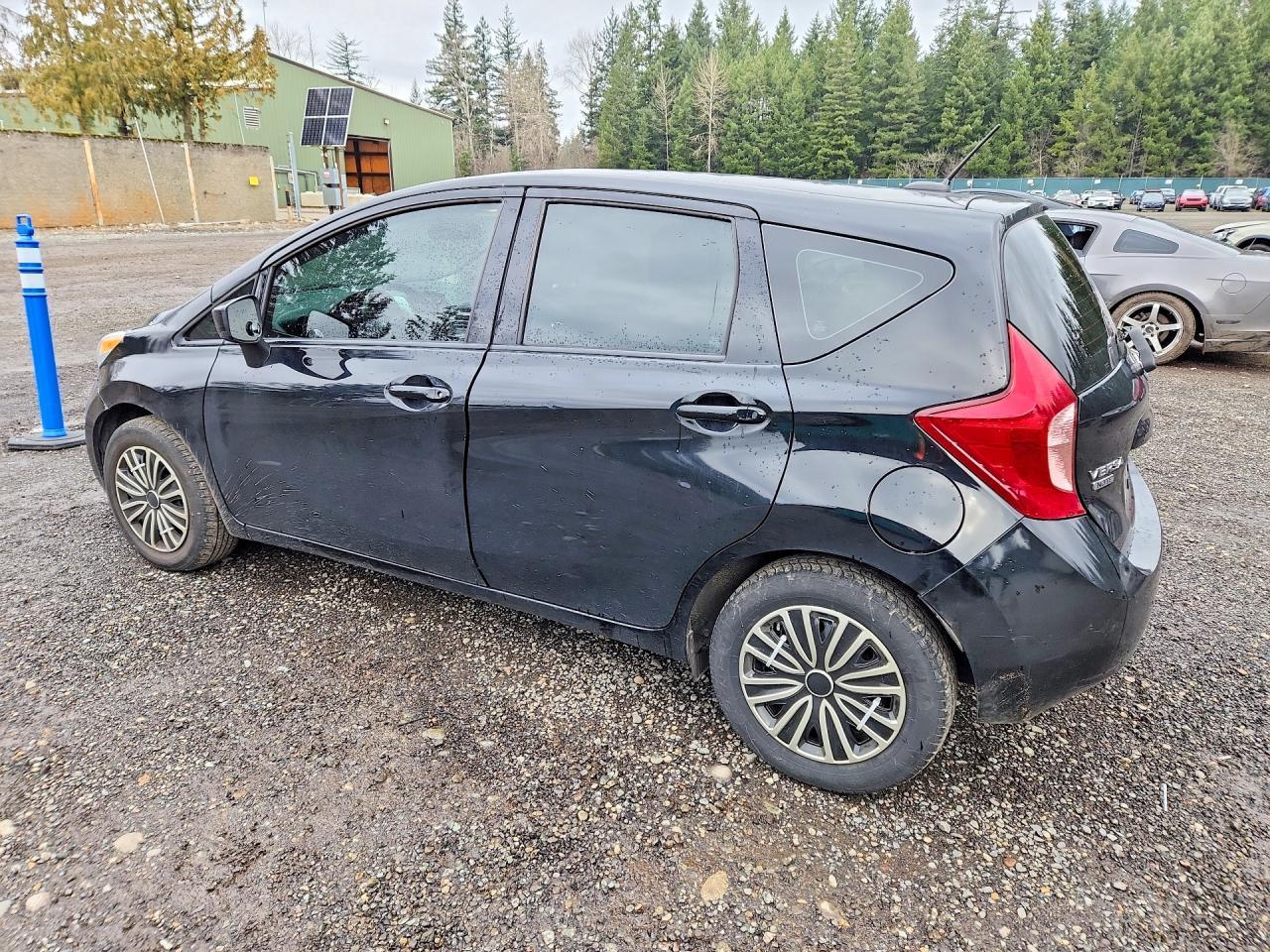2016 NISSAN Versa Note