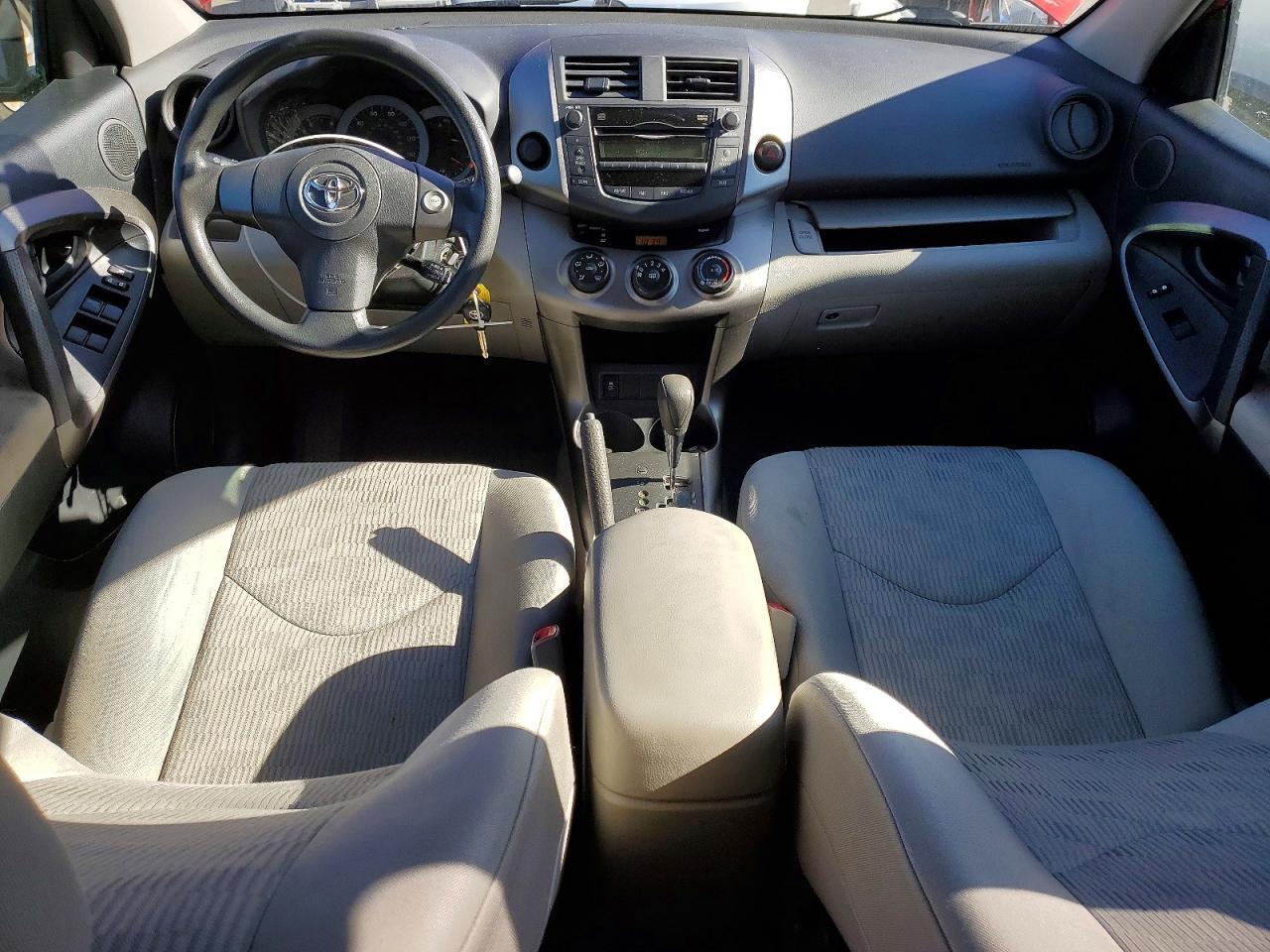 2011 TOYOTA RAV4