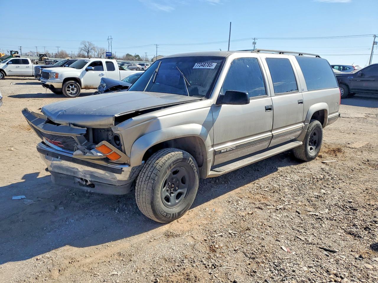 1998 GMC Suburban
