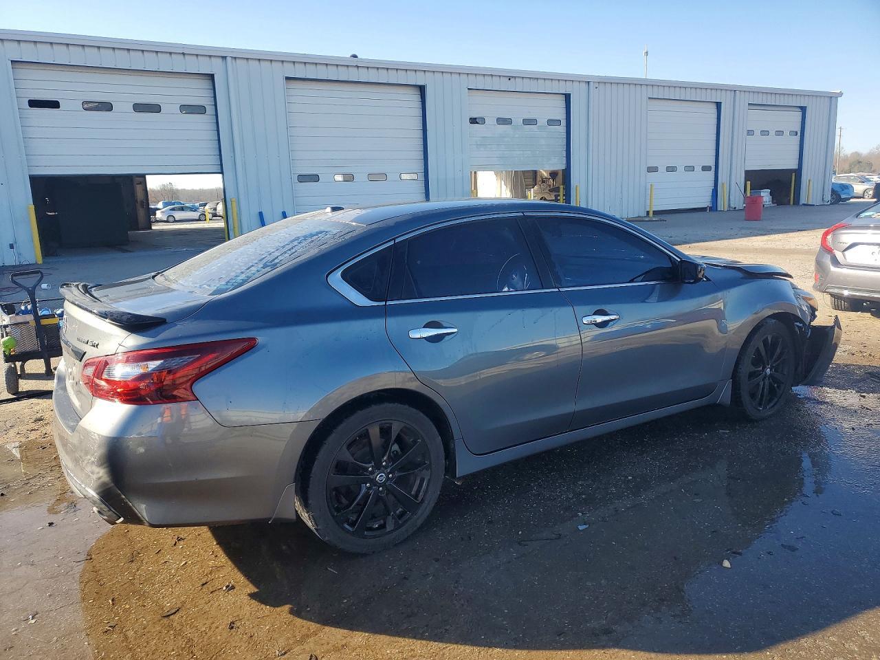2018 NISSAN ALTIMA