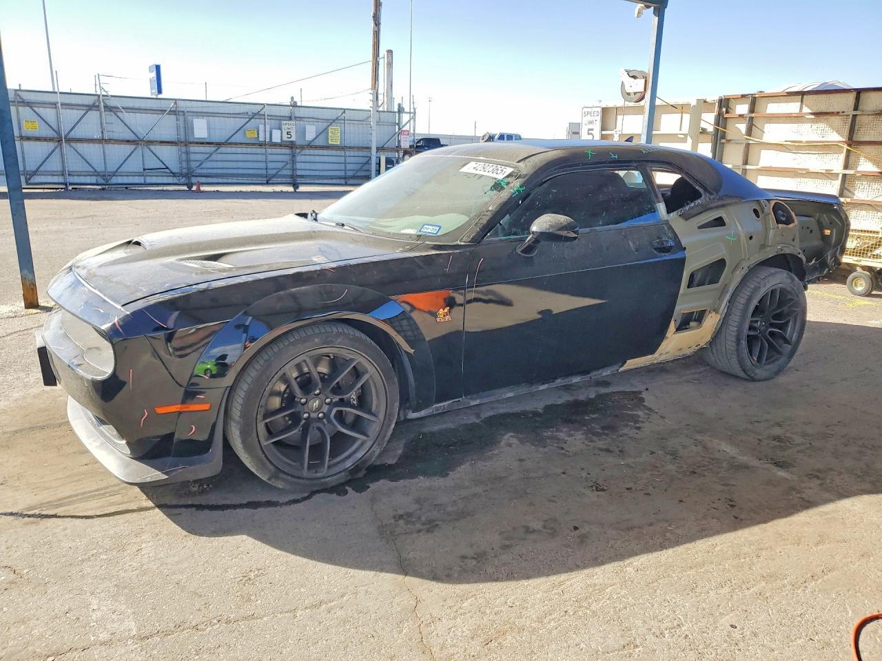 2021 DODGE Challenger