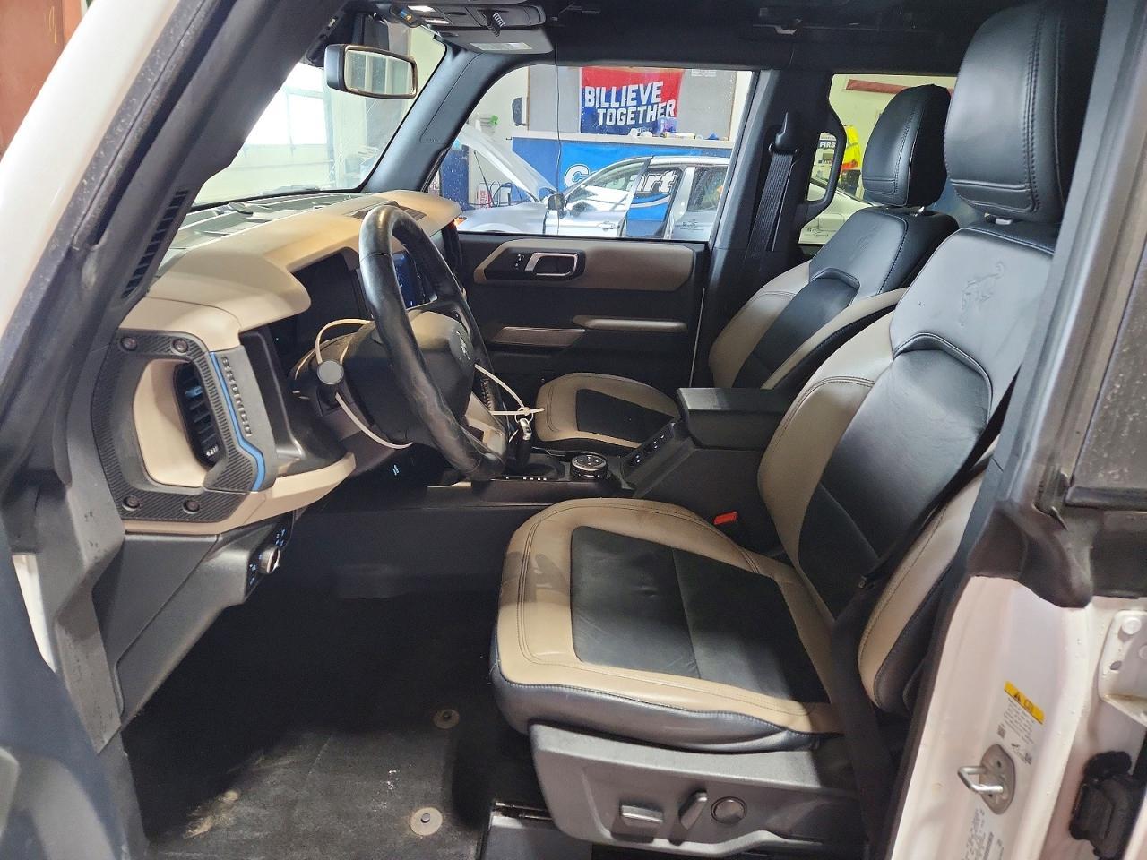 2023 FORD Bronco