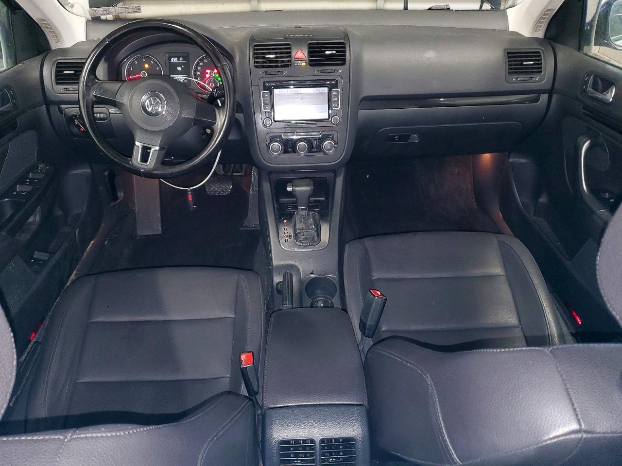 2010 VOLKSWAGEN JETTA