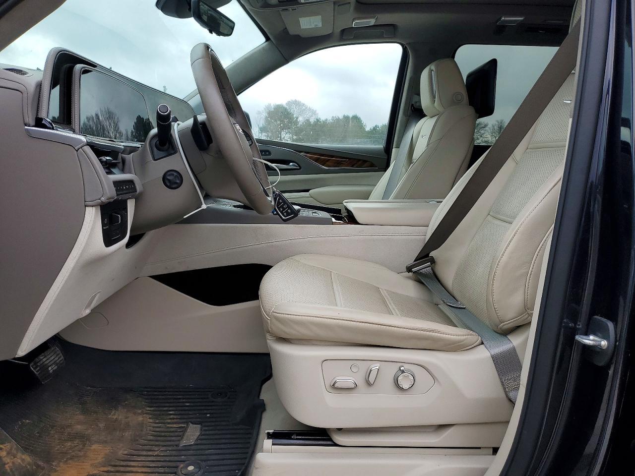 2024 CADILLAC Escalade ESV