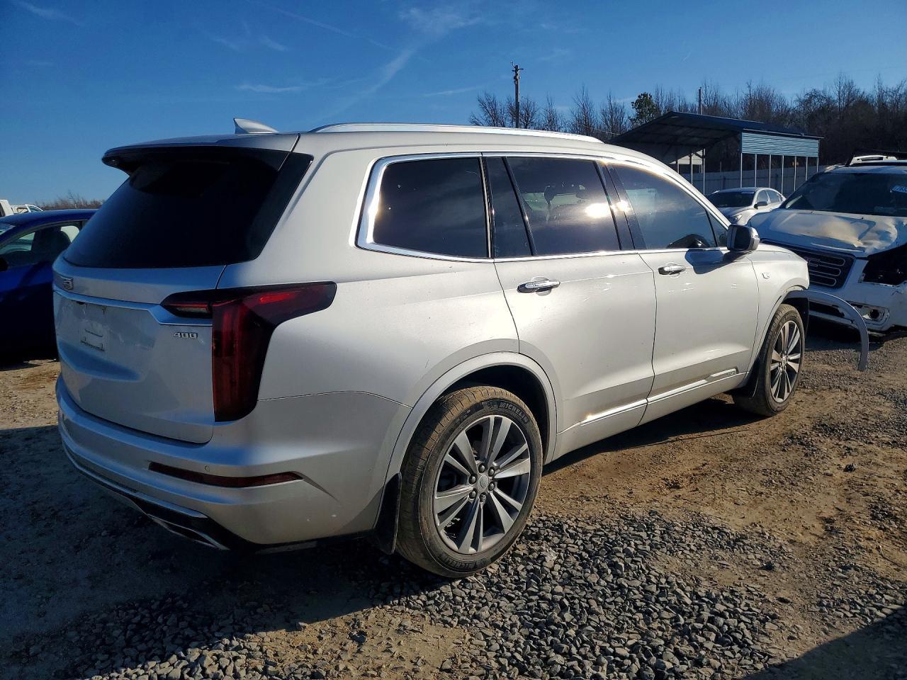 2020 CADILLAC XT6