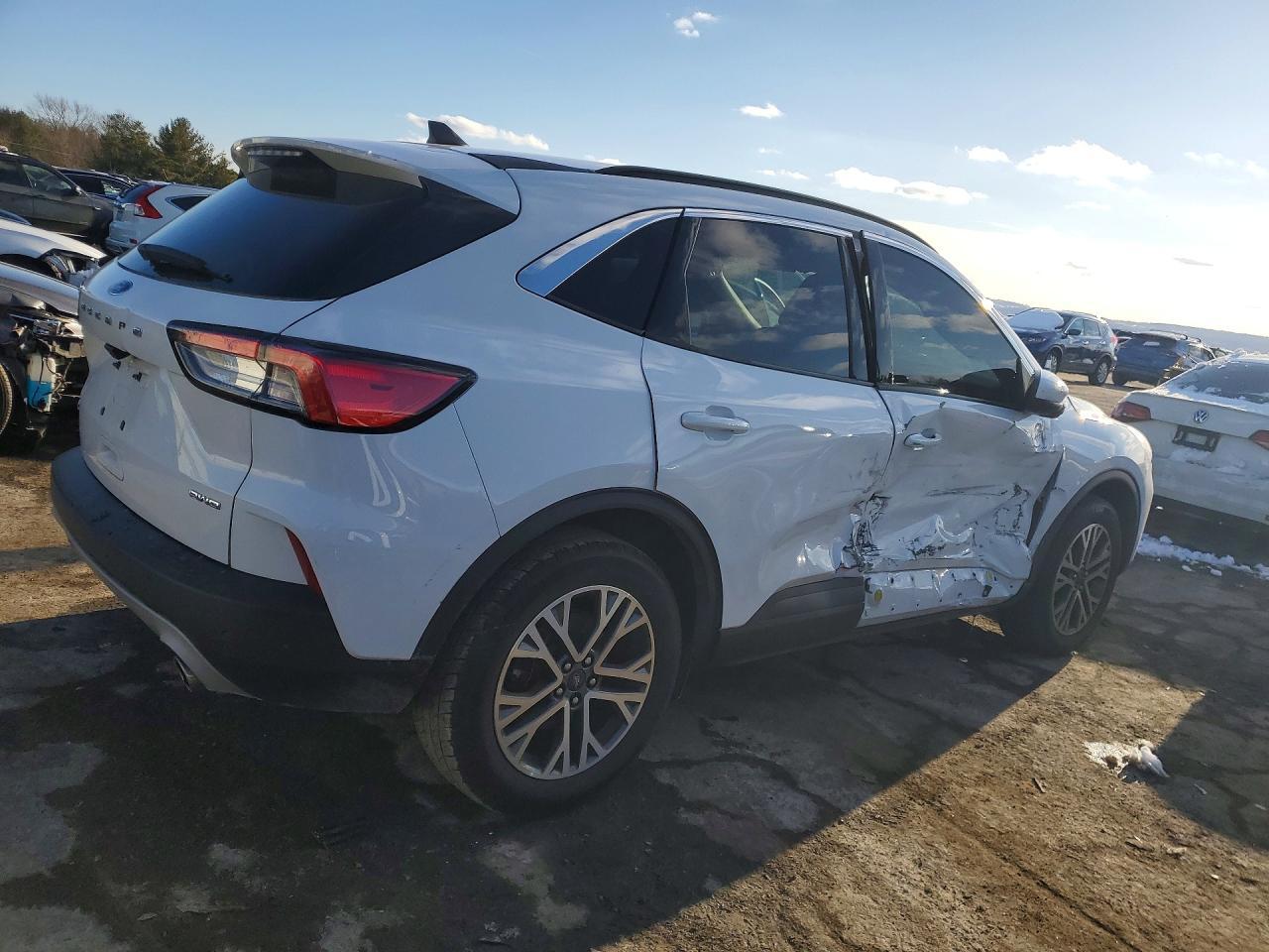 2020 FORD ESCAPE