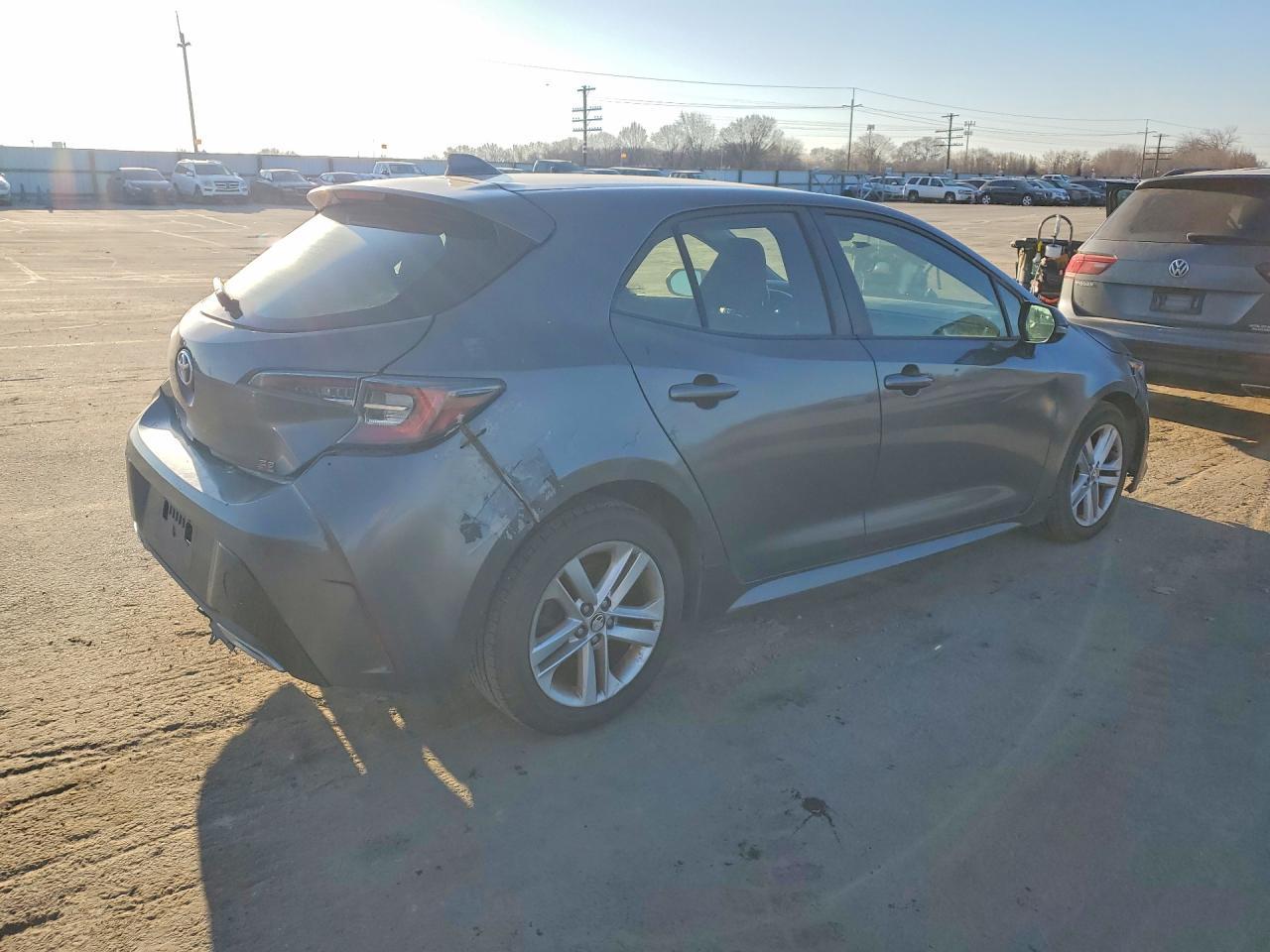 2021 TOYOTA COROLLA