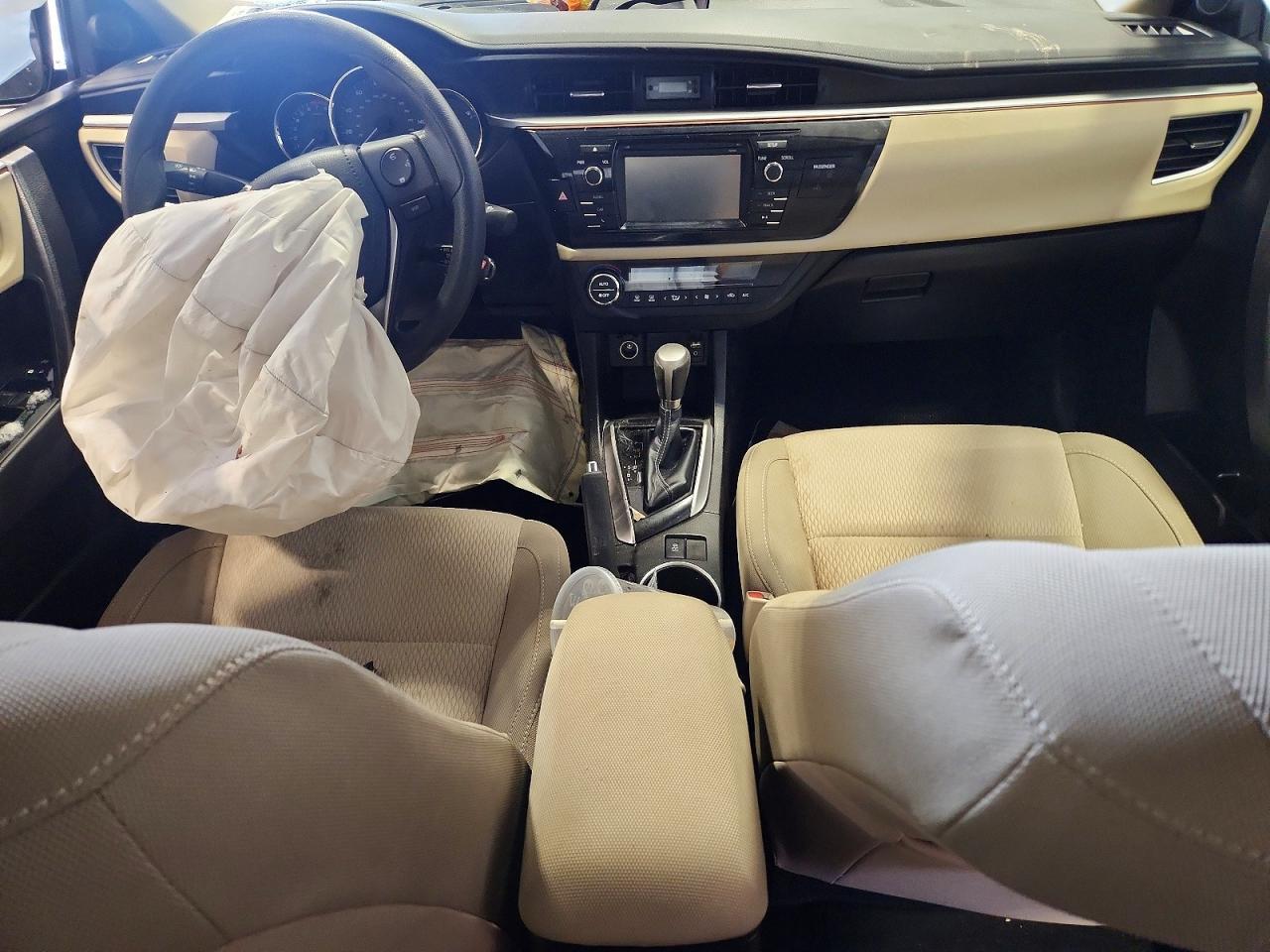 2015 TOYOTA COROLLA