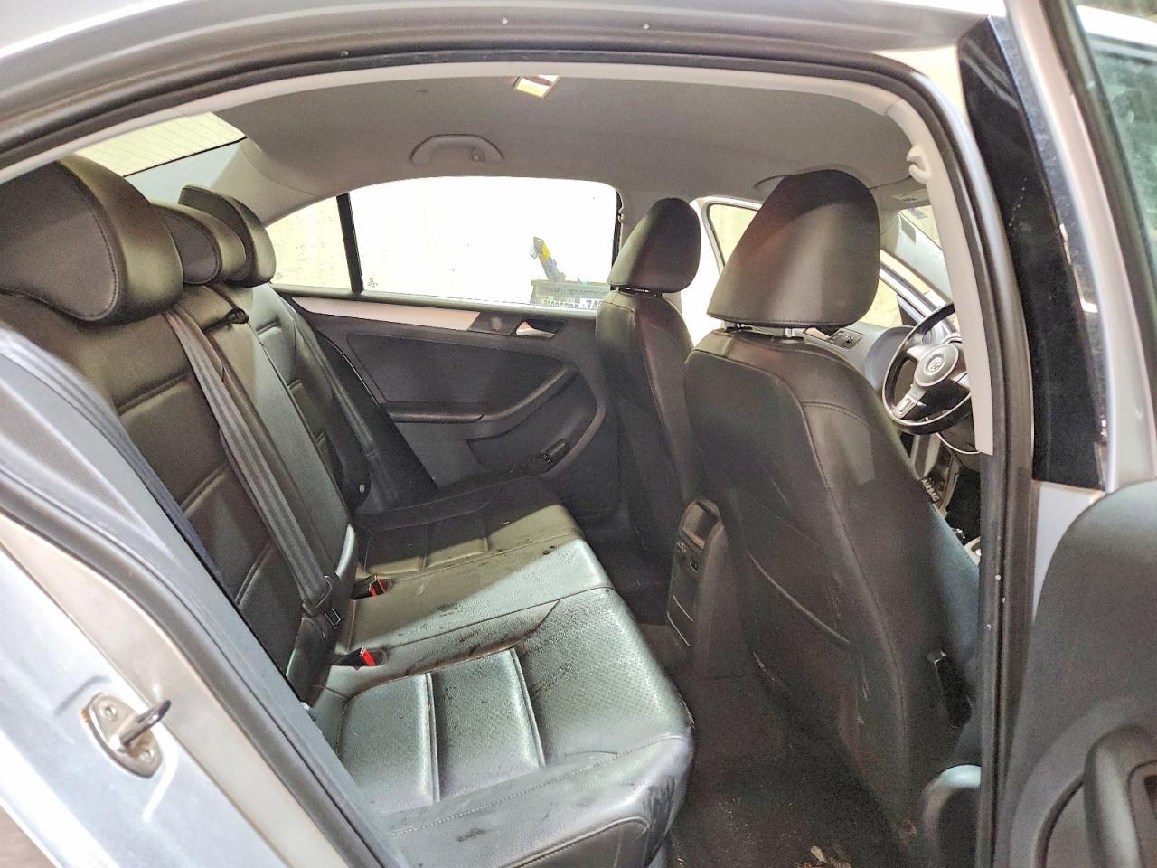 2013 VOLKSWAGEN JETTA