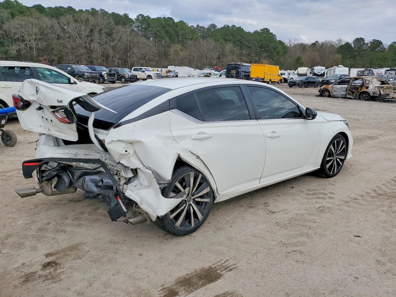 2021 NISSAN ALTIMA