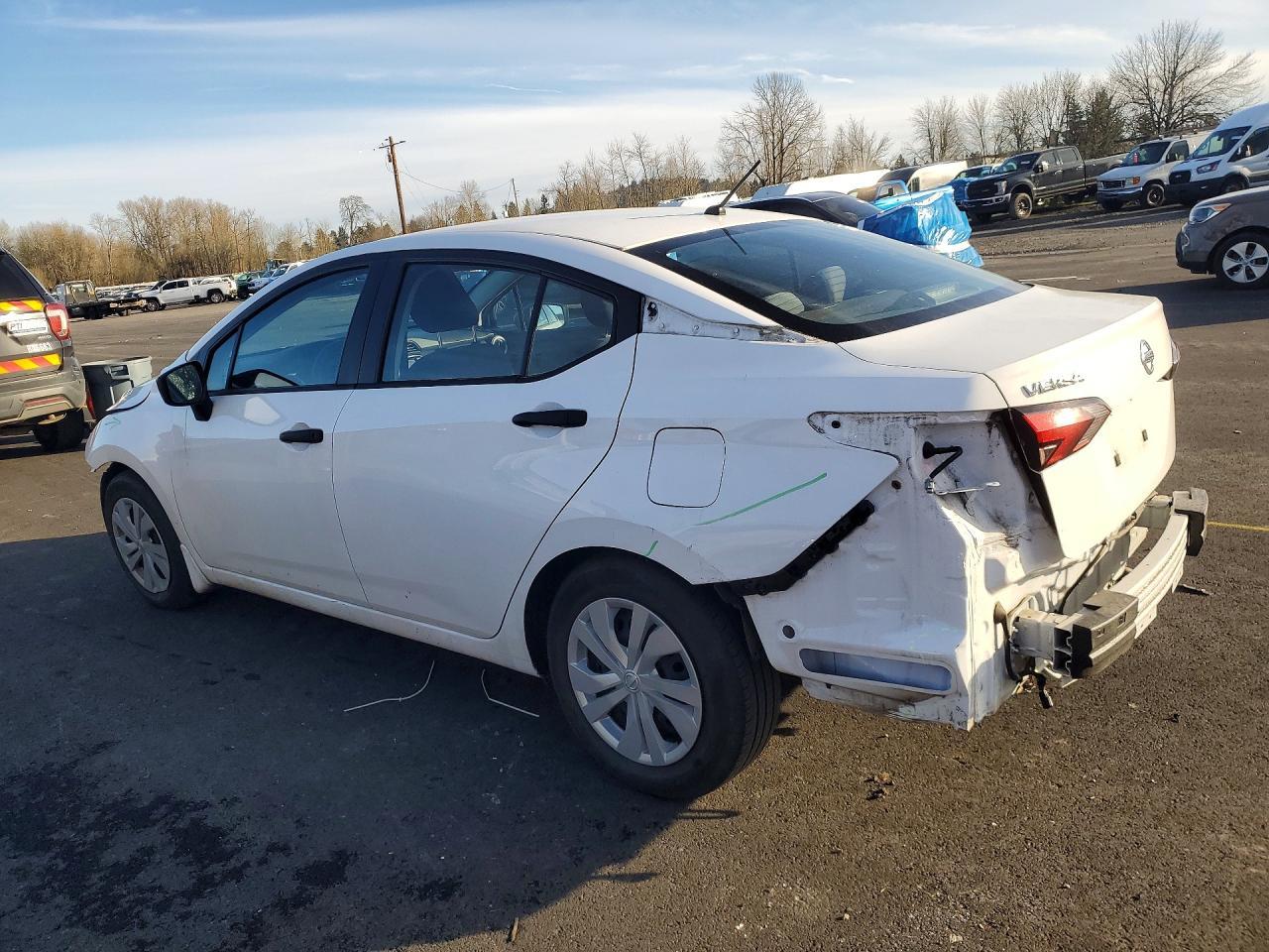 2020 NISSAN VERSA
