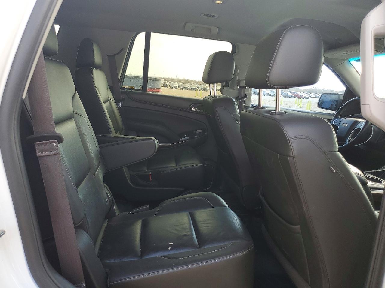 2016 CHEVROLET Tahoe