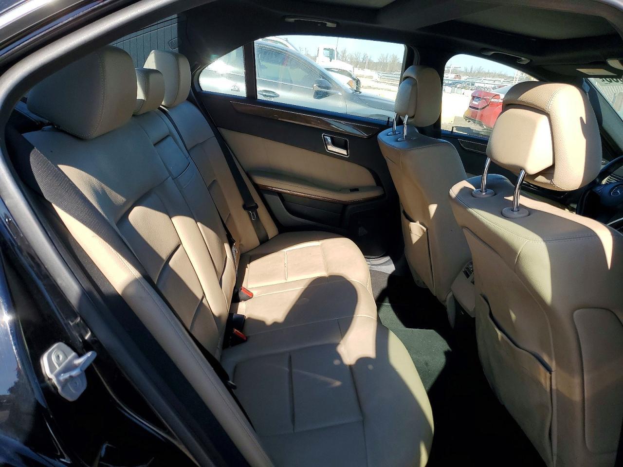 2011 MERCEDES-BENZ E-Class