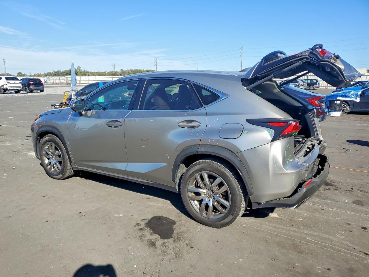 2015 LEXUS NX 200T