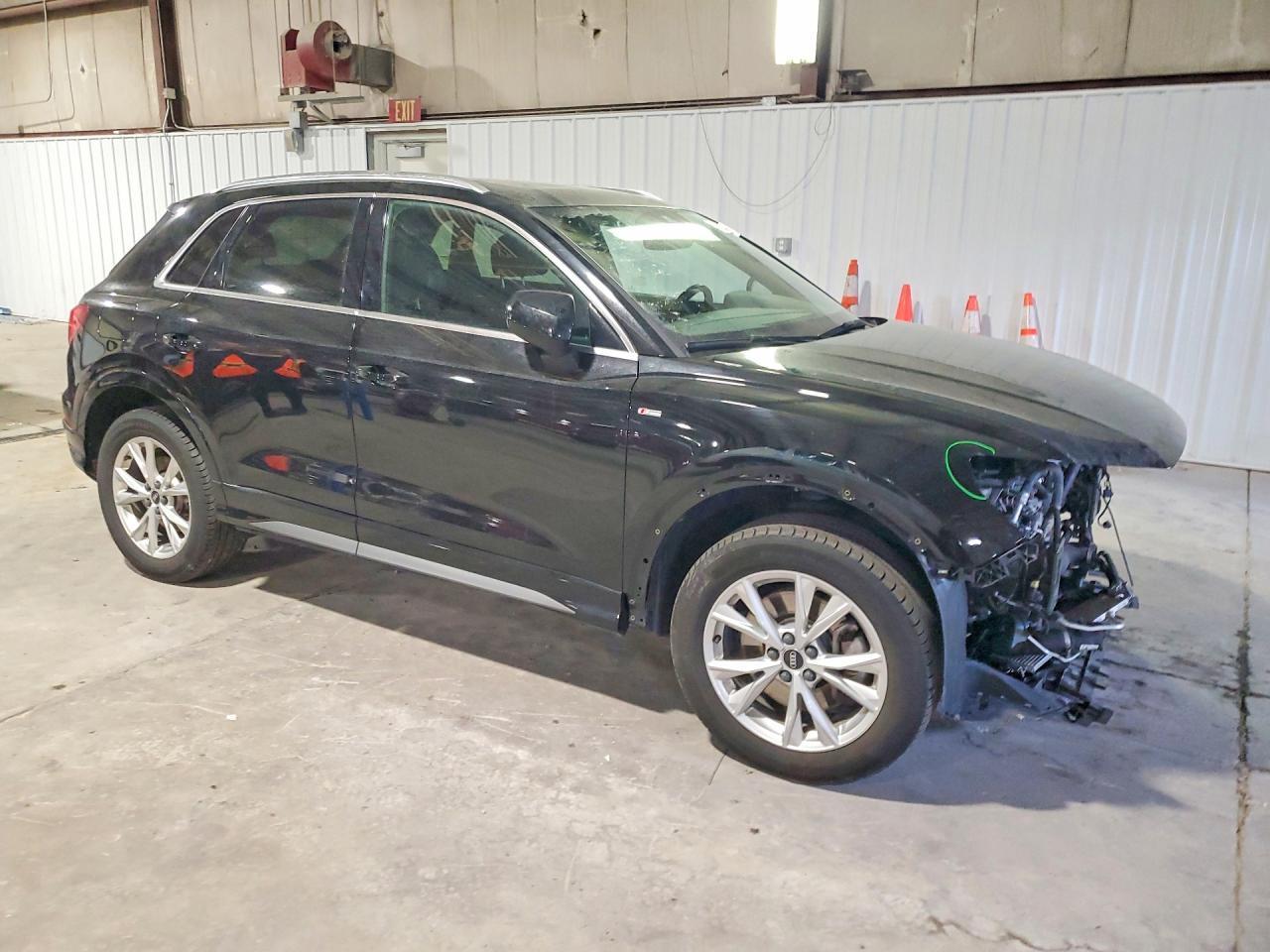 2021 AUDI Q3