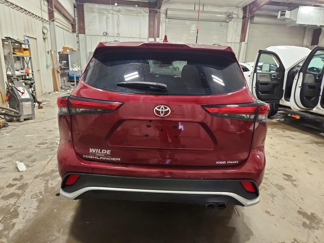 2022 TOYOTA HIGHLANDER