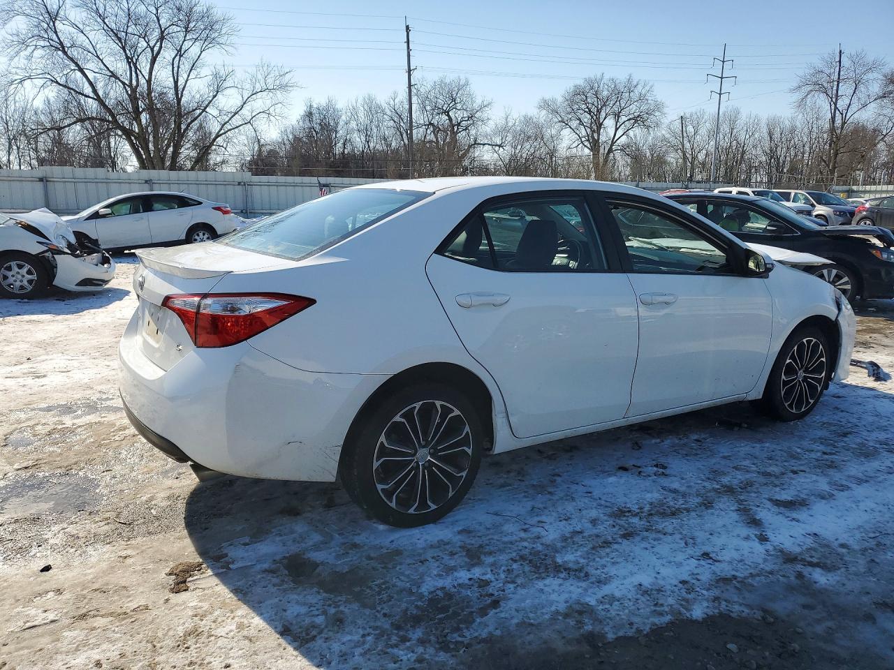 2016 TOYOTA COROLLA