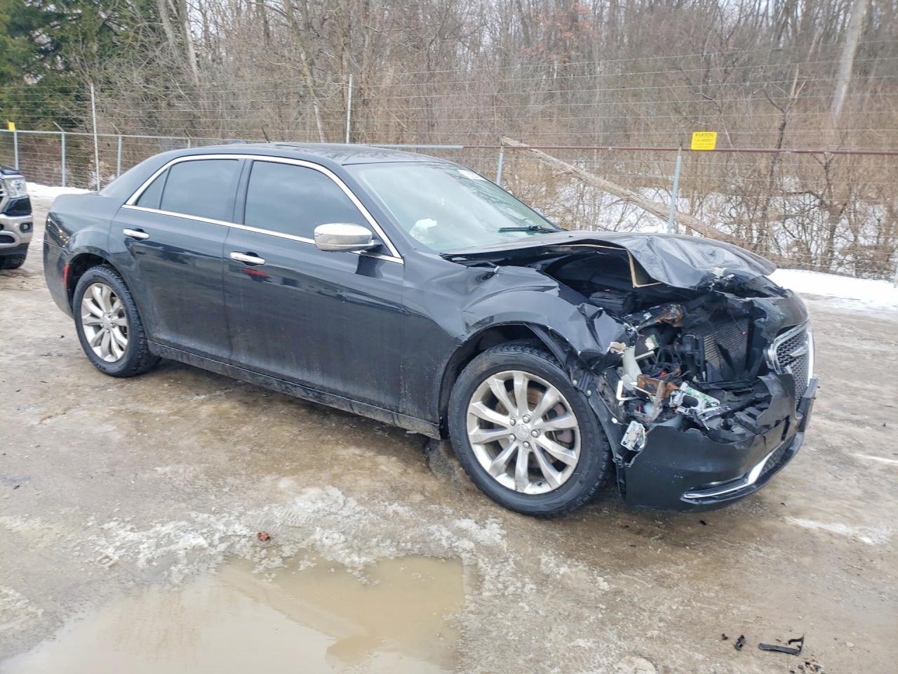 2017 CHRYSLER 300