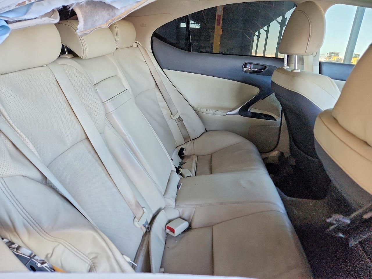 2010 LEXUS IS 250