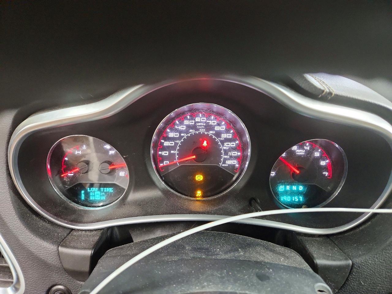 2011 DODGE Avenger