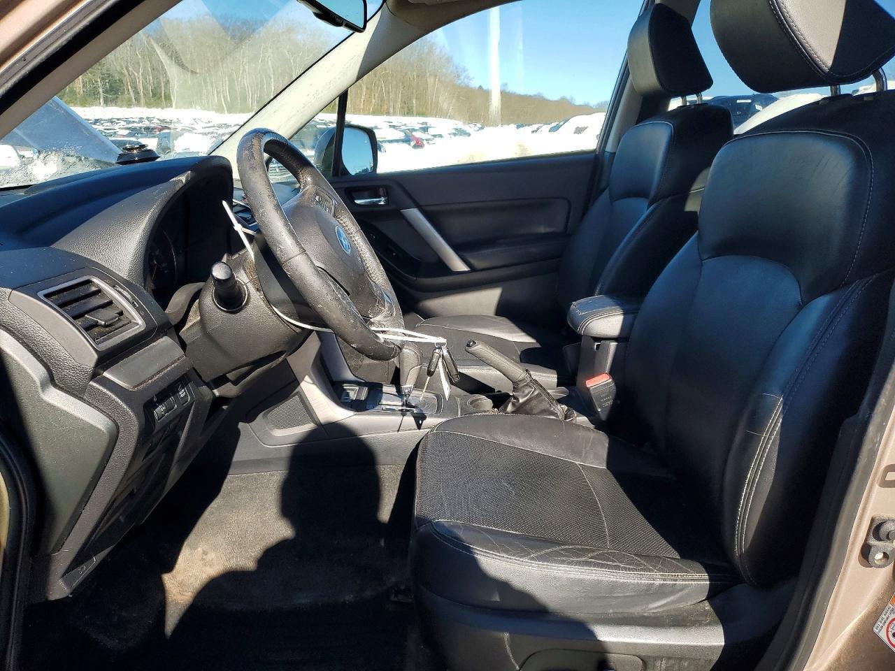 2016 SUBARU FORESTER