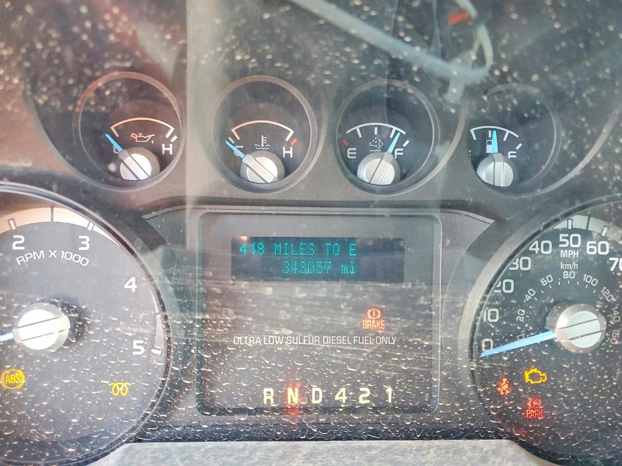 2013 FORD F-650
