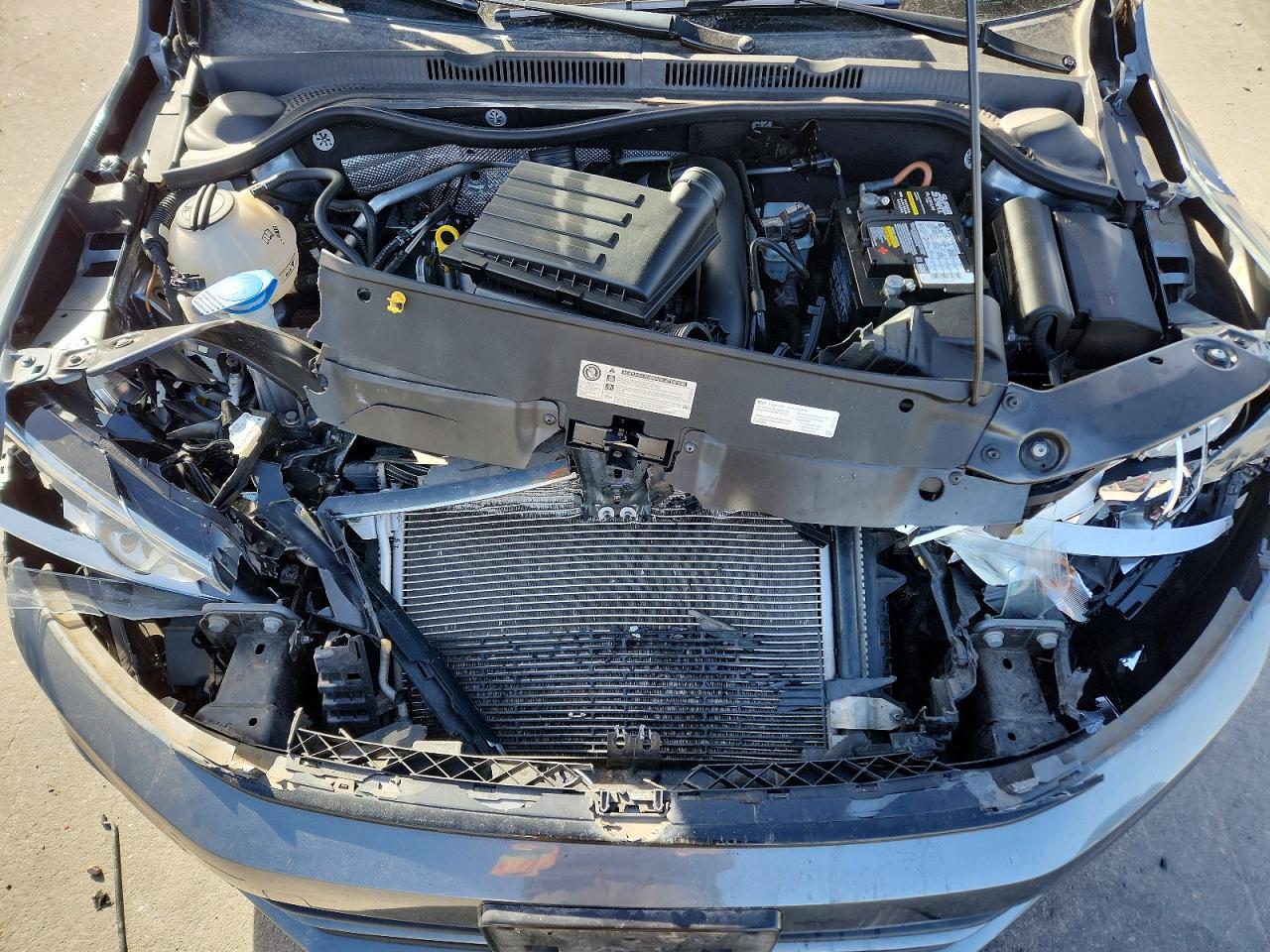 2016 VOLKSWAGEN JETTA