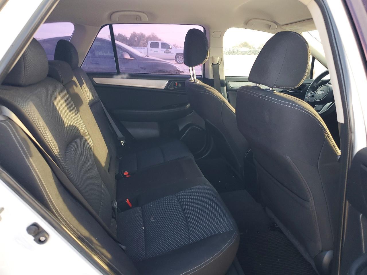 2019 SUBARU Outback