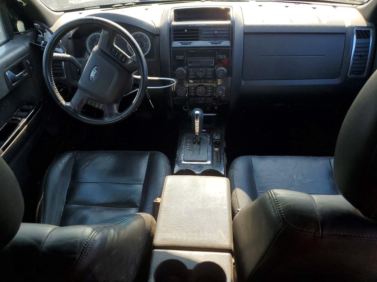 2009 FORD ESCAPE