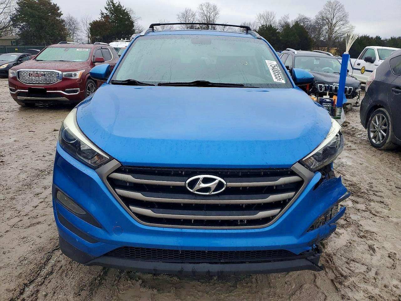 2016 HYUNDAI TUCSON