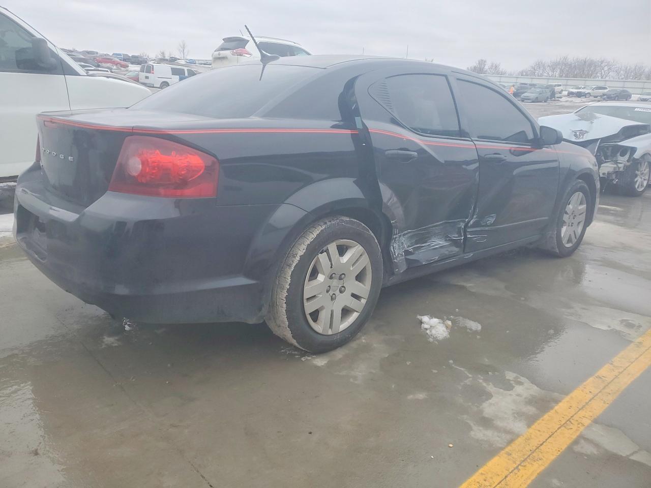 2012 DODGE Avenger