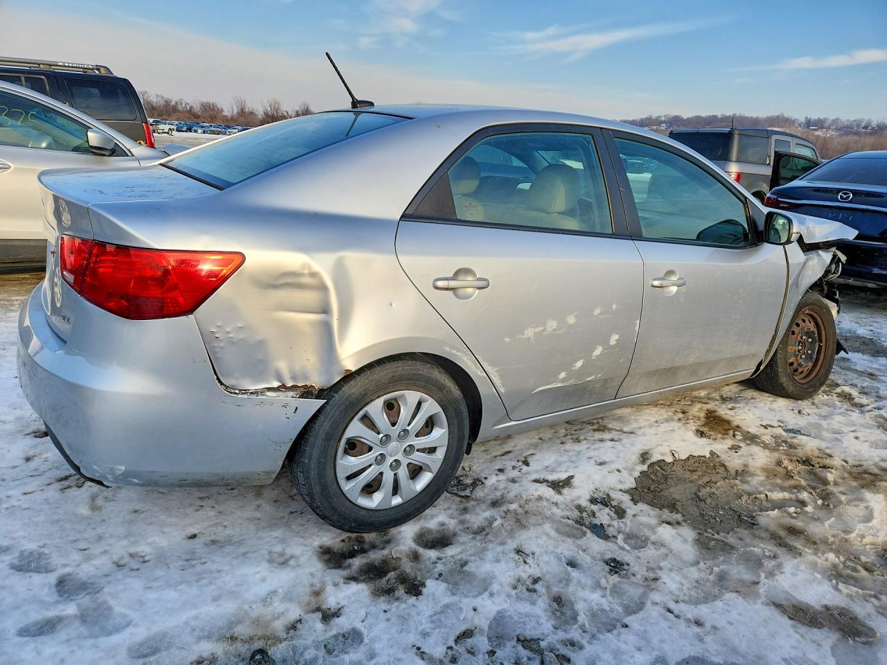 2011 KIA FORTE