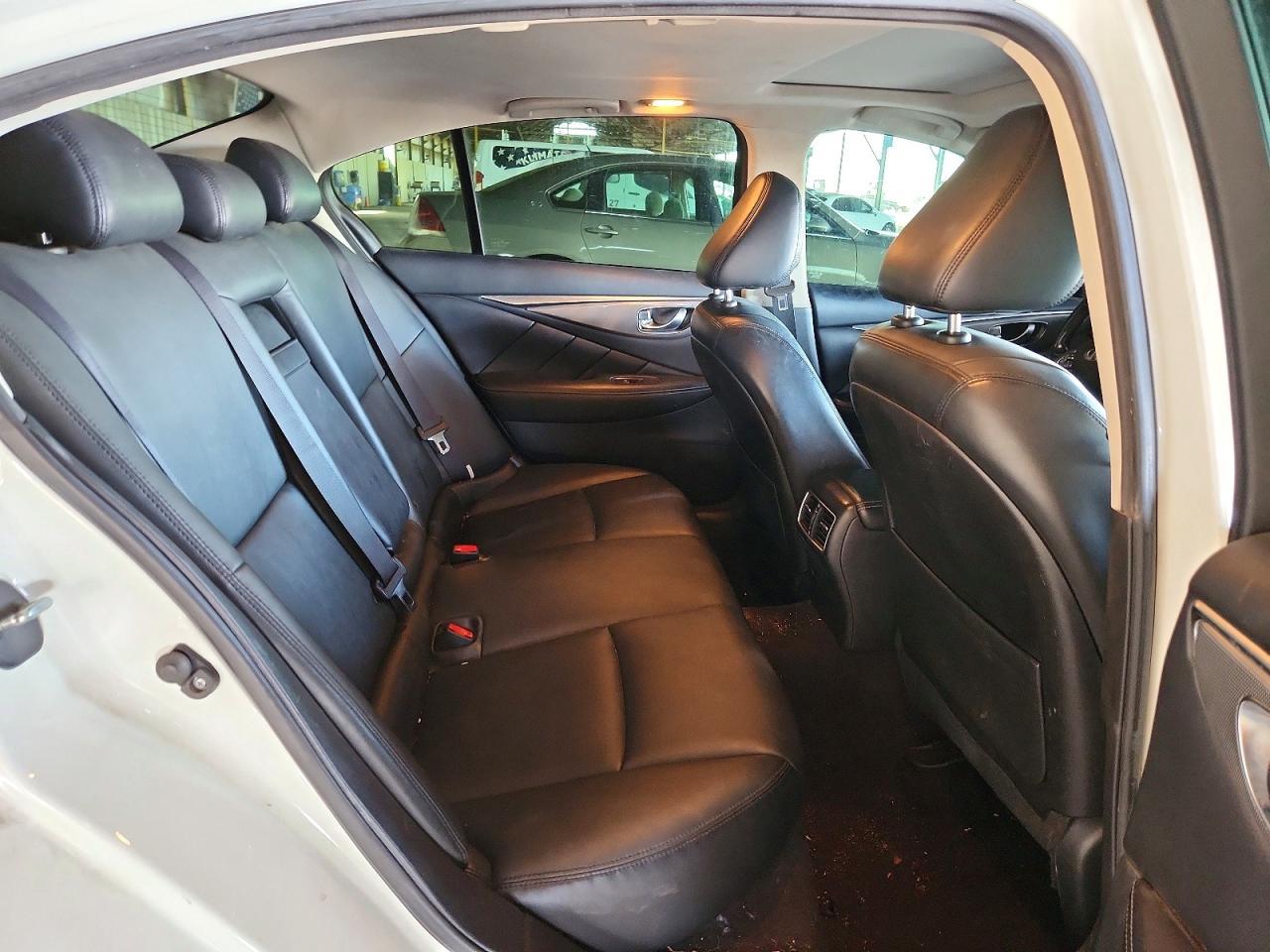 2017 INFINITI Q50