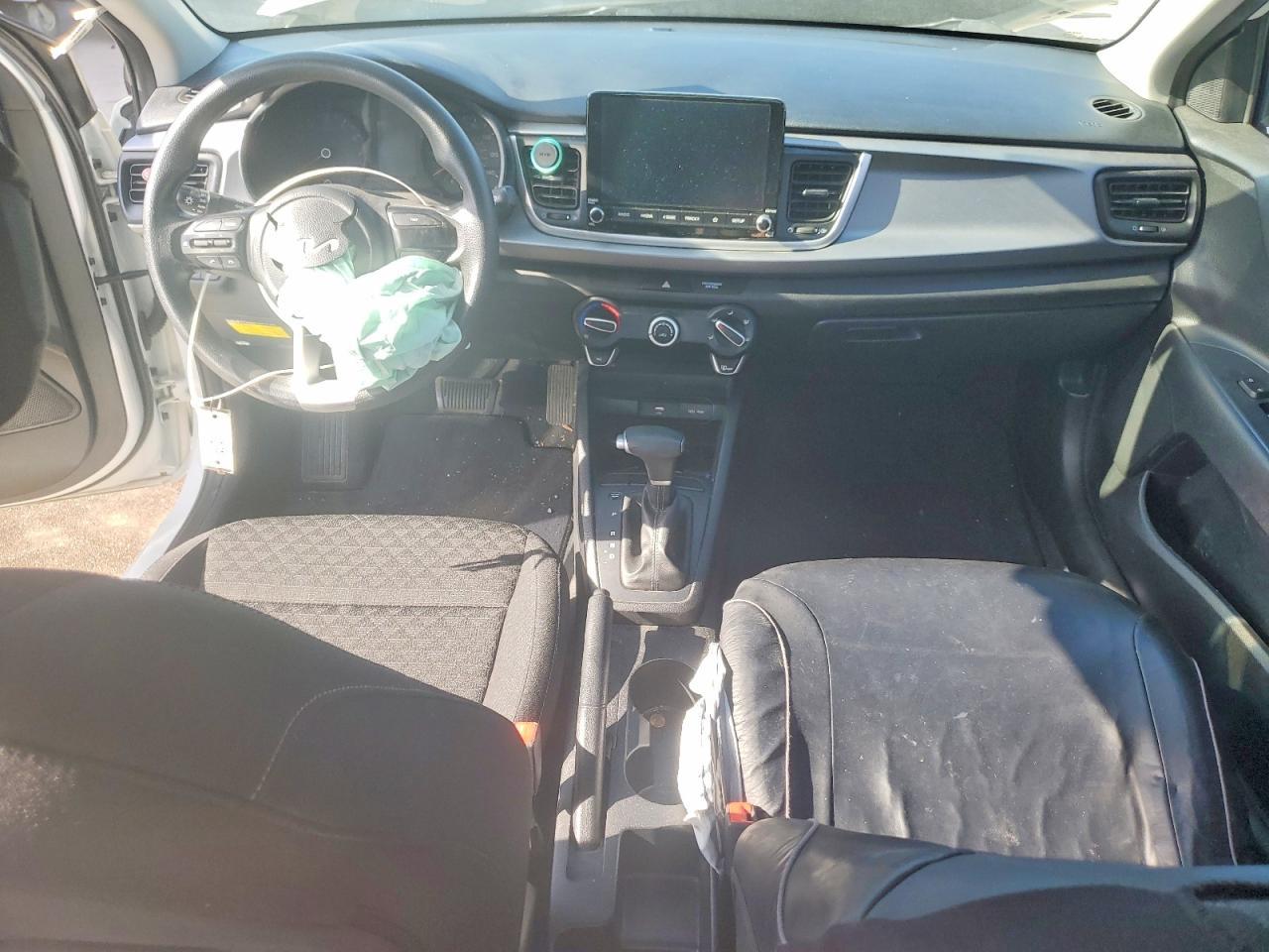 2022 KIA RIO