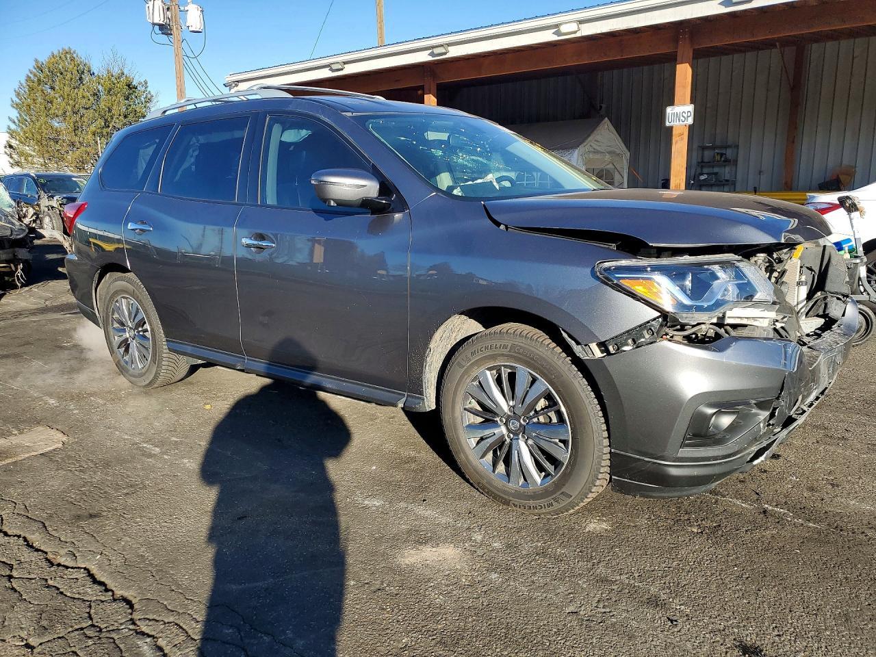 2018 NISSAN PATHFINDER