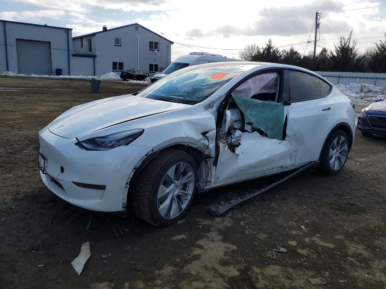 2022 TESLA MODEL Y