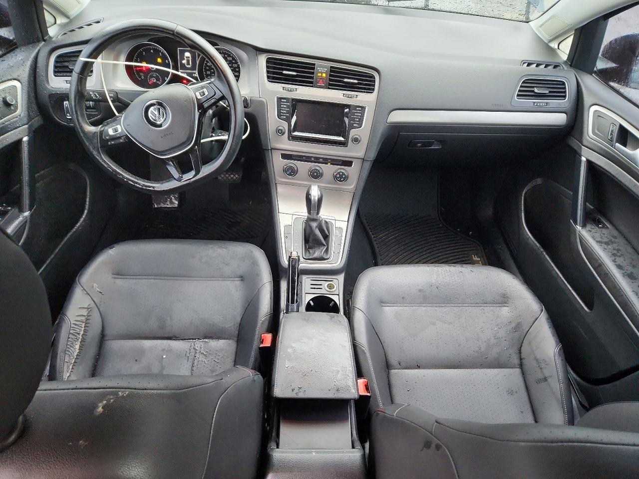 2015 VOLKSWAGEN GOLF