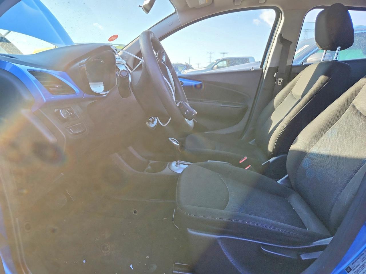 2017 CHEVROLET Spark