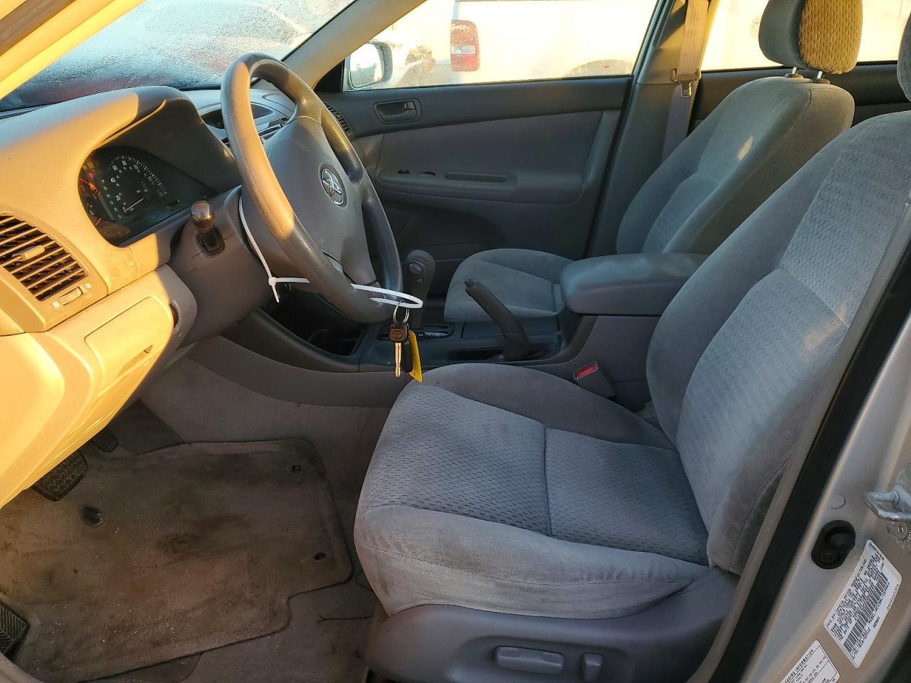 2002 TOYOTA CAMRY