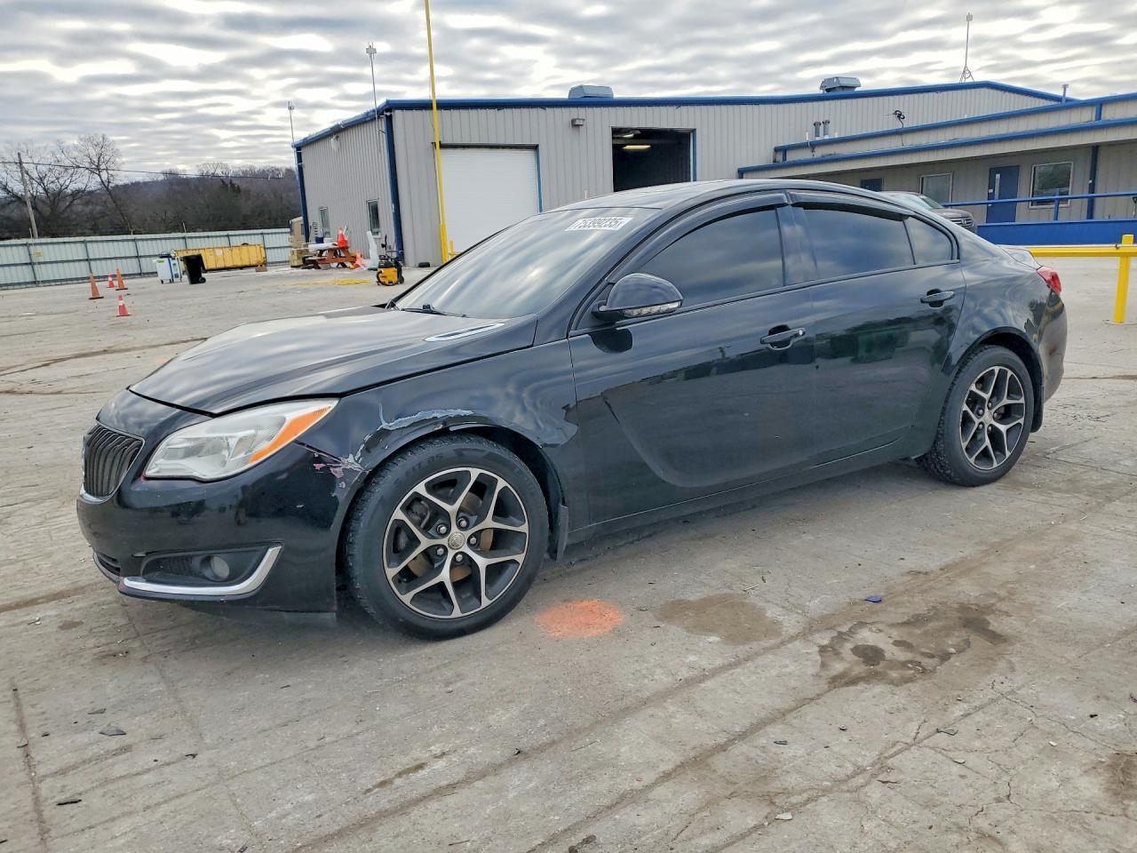 2017 BUICK Regal