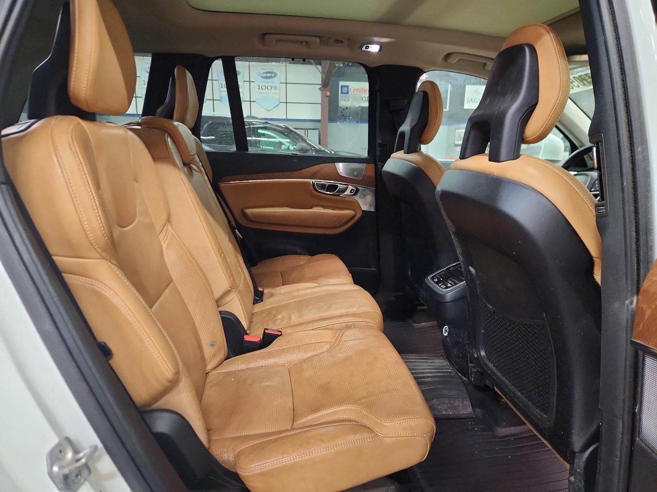 2016 VOLVO XC90